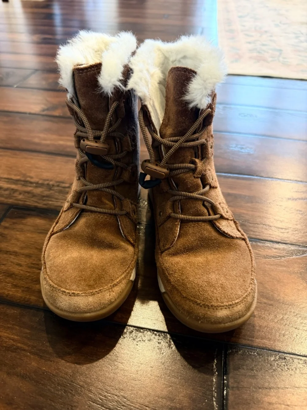 Sorel Whitney II Joan lace waterproof boot  velvet tan  chalk size 3